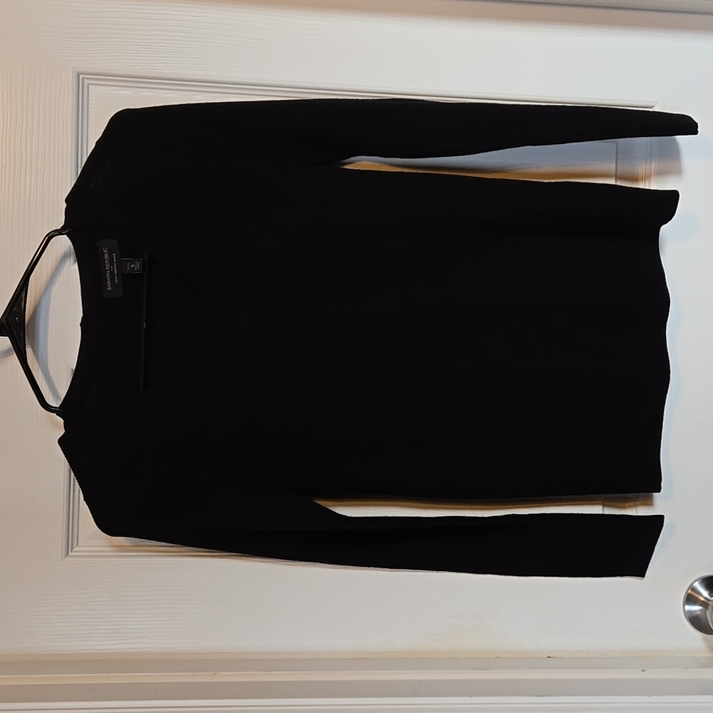 Banana Republic Wool V-Neck Sweater
